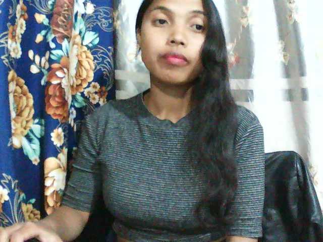 Eva-011 live cam on BongaCams