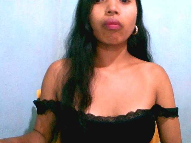 Eva-011 live cam on BongaCams