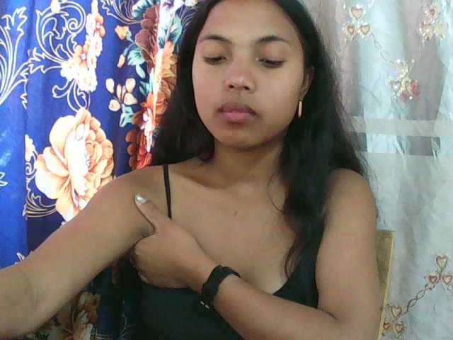 Eva-011 live cam on BongaCams