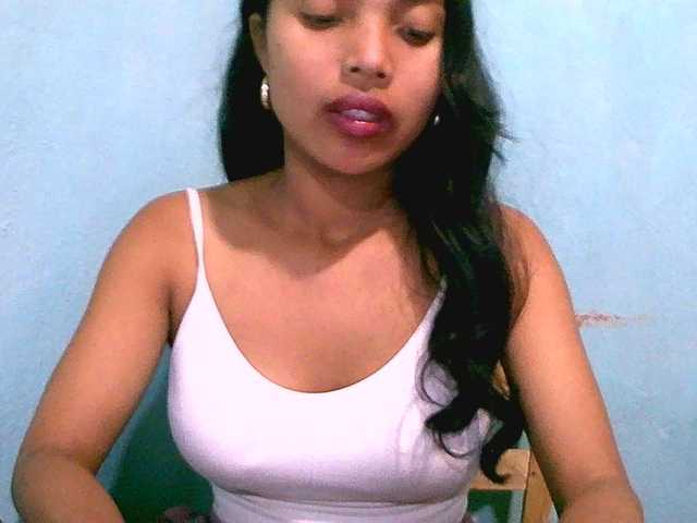 Eva-011 live cam on BongaCams