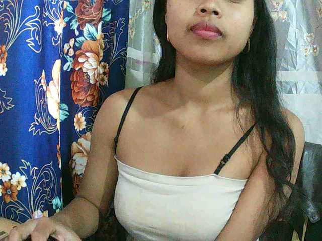 Eva-011 live cam on BongaCams