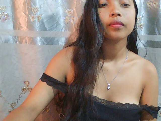 Eva-011 live cam on BongaCams