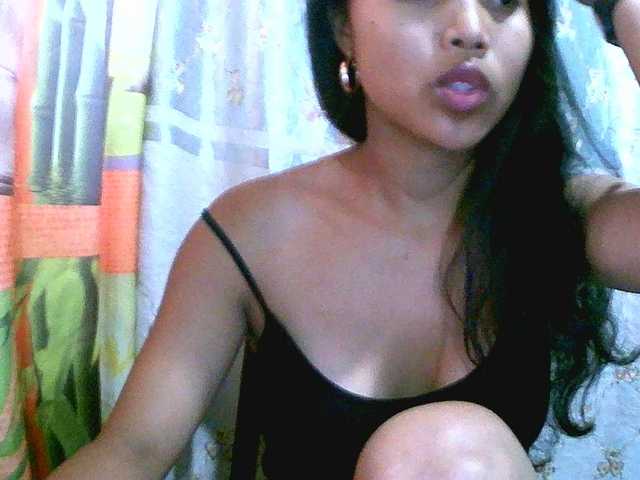 Eva-011 live cam on BongaCams