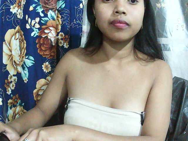Eva-011 live cam on BongaCams