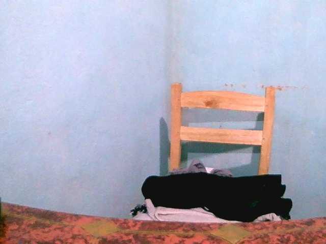 Eva-011 live cam on BongaCams