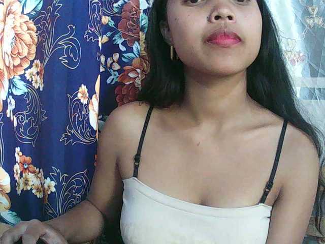 Eva-011 live cam on BongaCams