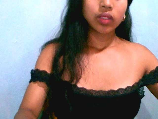 Eva-011 live cam on BongaCams