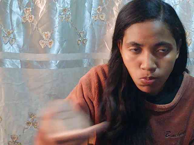 Eva-011 webcam