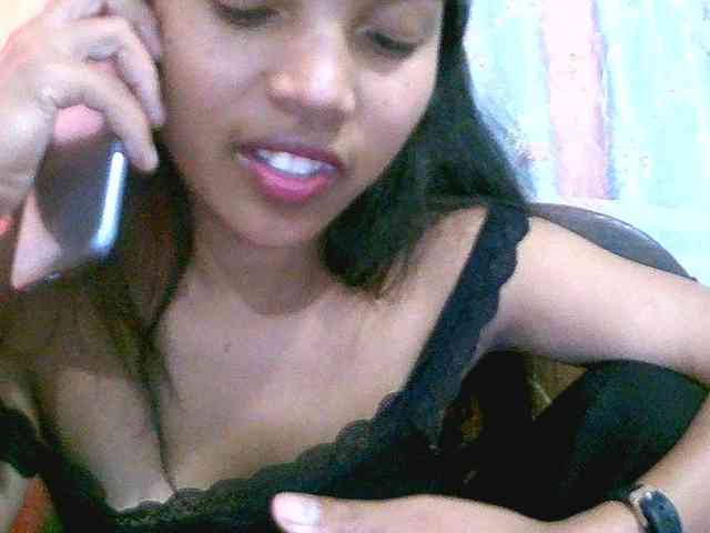 Eva-011 Live Webcam on BongaCams
