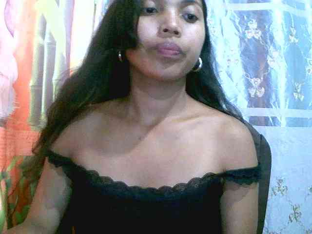 Eva-011 Live Webcam on BongaCams