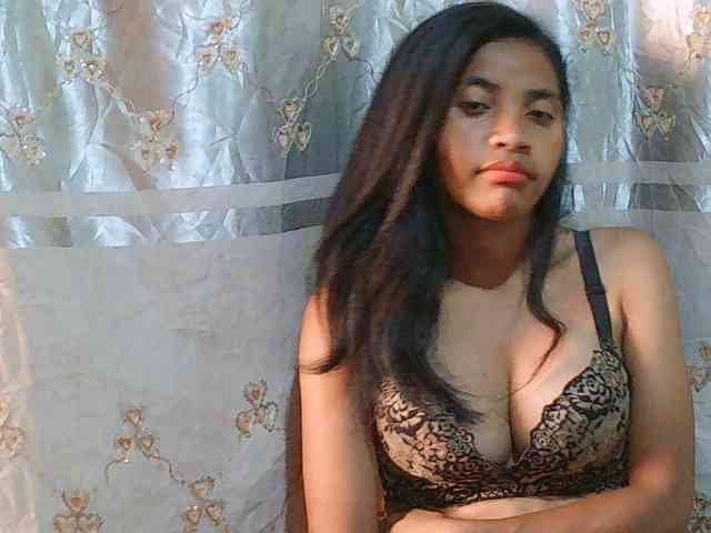 Eva-011 webcam