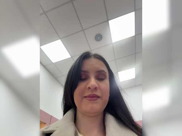 go to chat with EvaRoughe