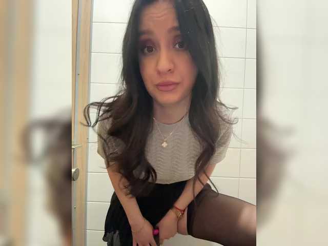 go to chat with EvaRoughe