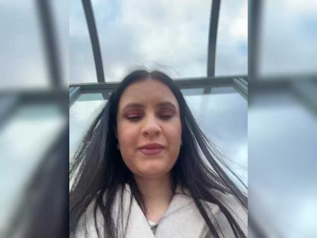 EvaRoughe's BongaCams show and profile