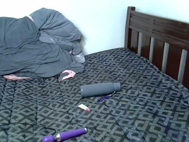 Sexxyebony254 live cam on BongaCams