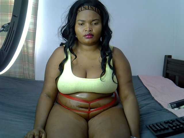 Sexxyebony254 live cam on BongaCams