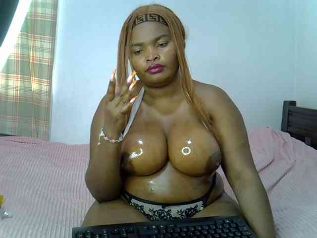 Sexxyebony254 webcam