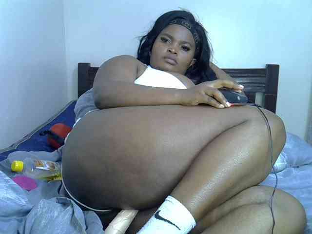 Sexxyebony254 webcam
