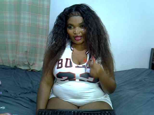 Sexxyebony254 webcam