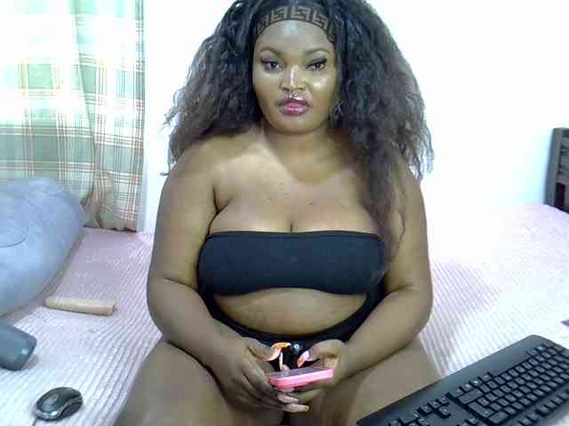 Sexxyebony254 webcam