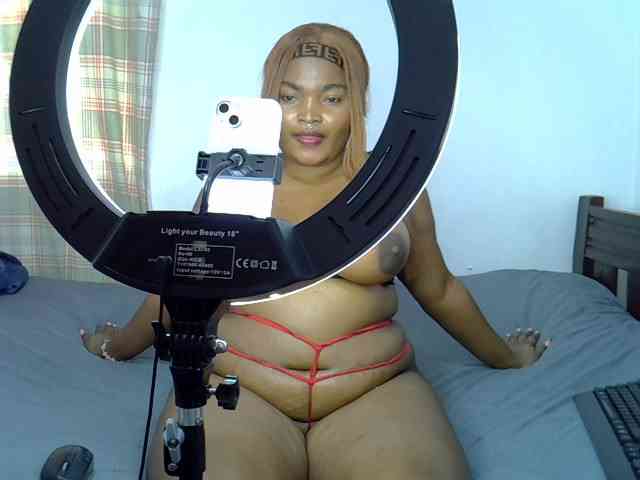 Sexxyebony254