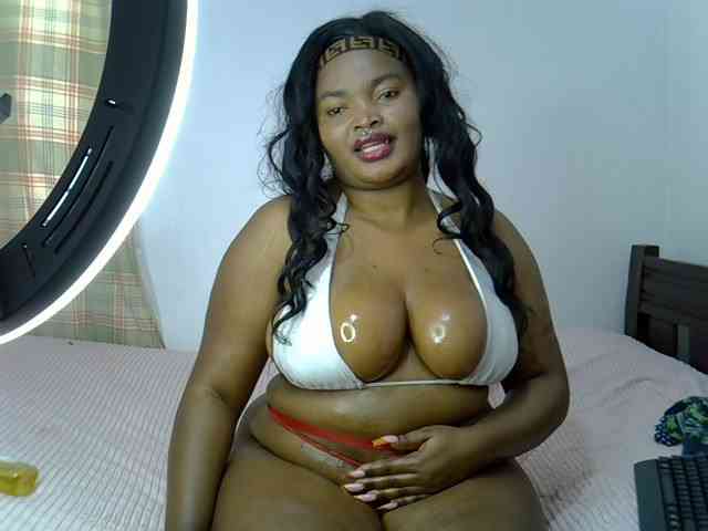 Sexxyebony254 webcam