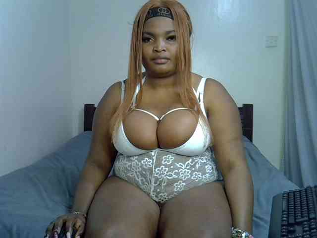 Sexxyebony254 webcam