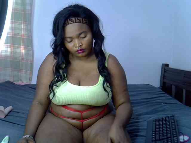 Sexxyebony254 webcam