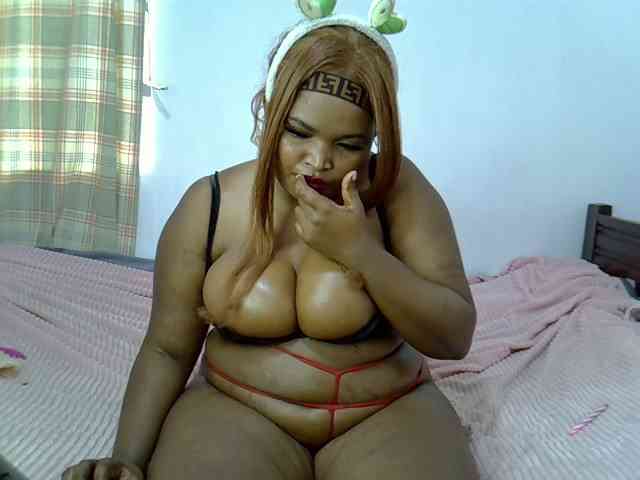 Sexxyebony254 Live Webcam on BongaCams