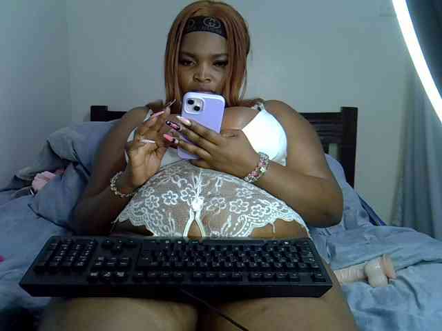 Sexxyebony254 webcam