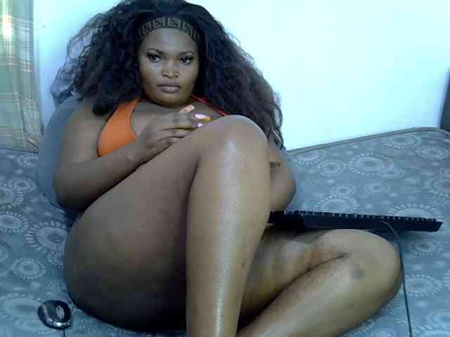 Sexxyebony254