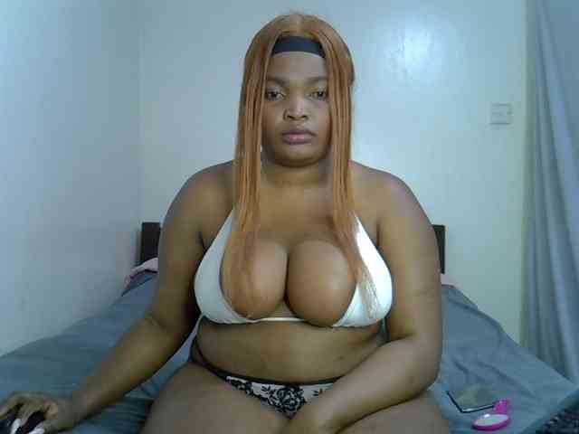Sexxyebony254 webcam