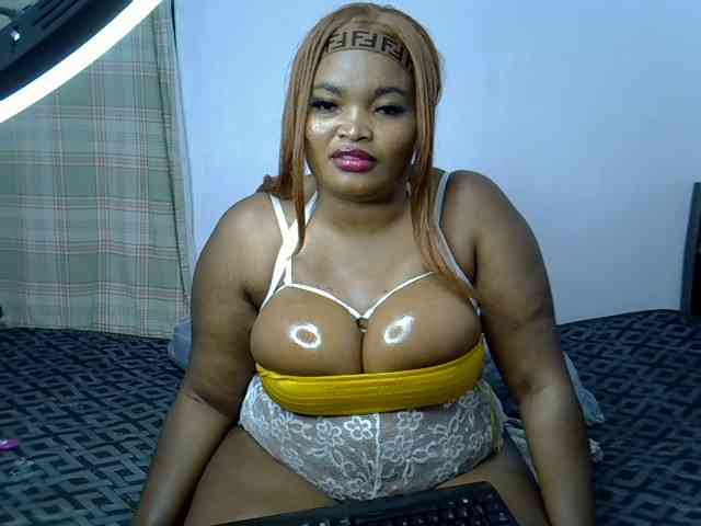 Sexxyebony254 webcam