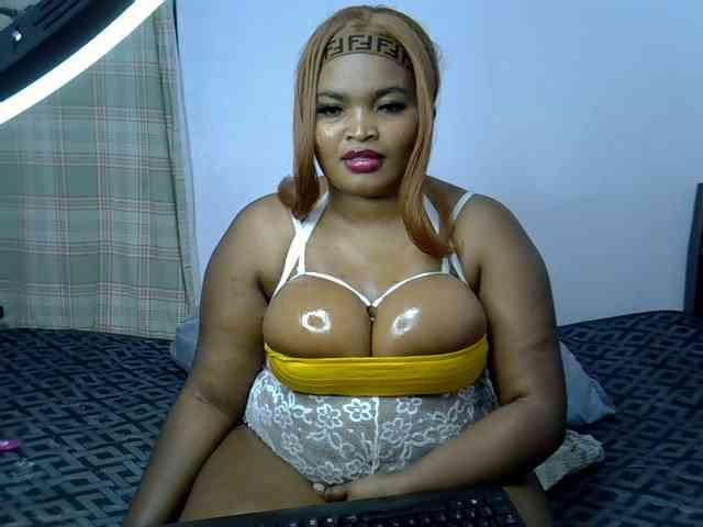 Sexxyebony254 webcam