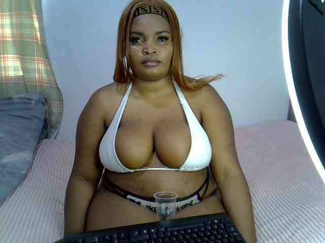 Sexxyebony254 webcam