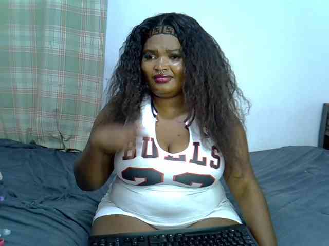 Sexxyebony254 webcam