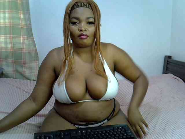 Sexxyebony254 webcam
