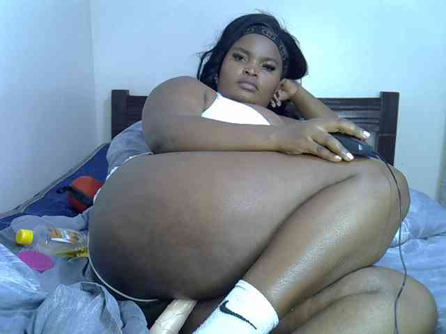Sexxyebony254
