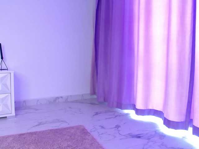 RavenFoxy live cam on BongaCams