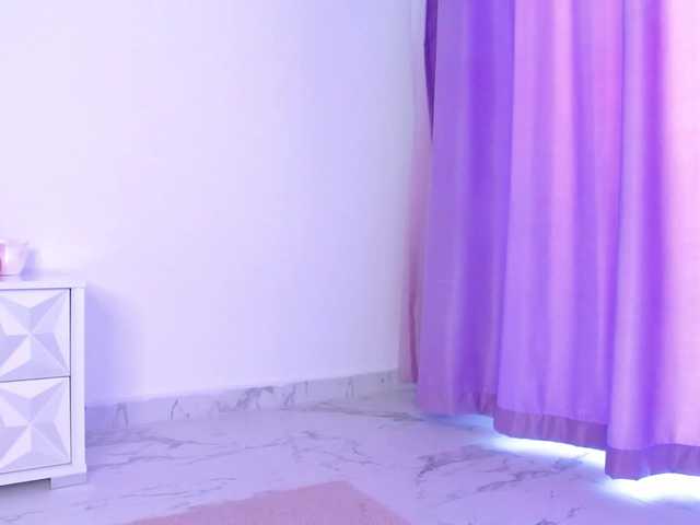 RavenFoxy live cam on BongaCams