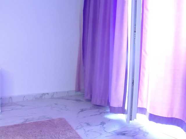 RavenFoxy live cam on BongaCams