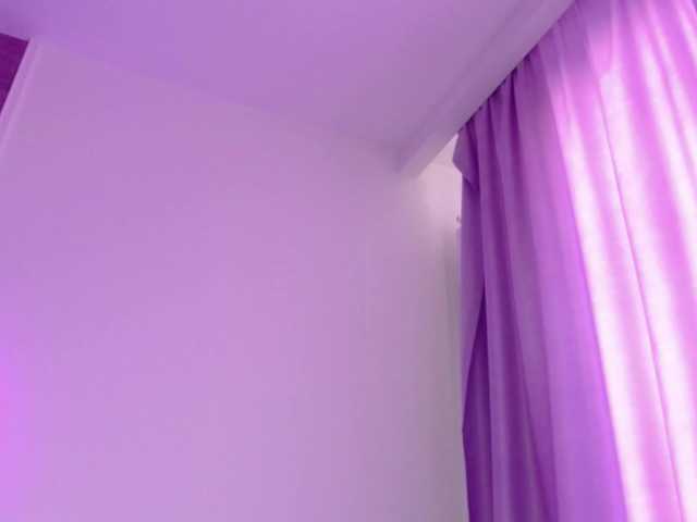RavenFoxy live cam on BongaCams