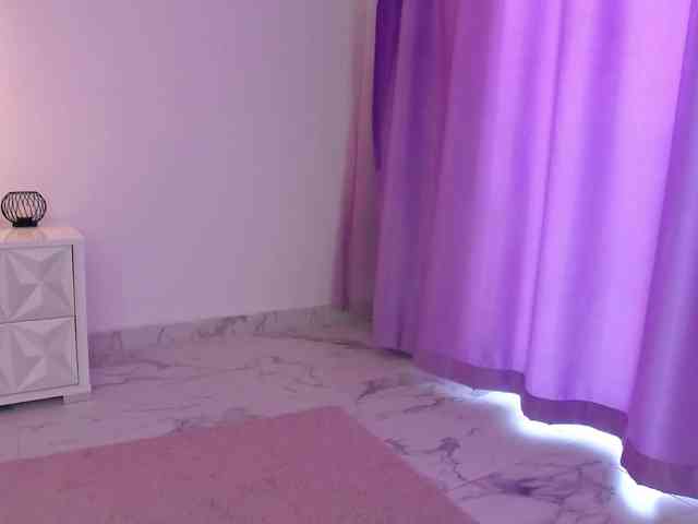 RavenFoxy webcam
