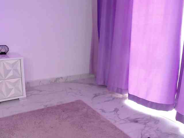 RavenFoxy webcam