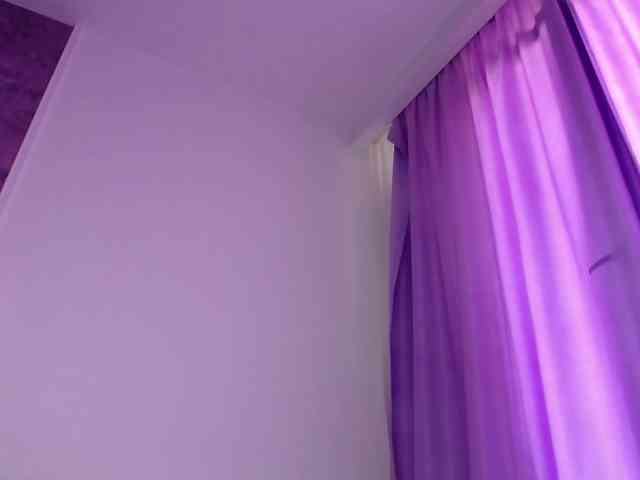 RavenFoxy webcam