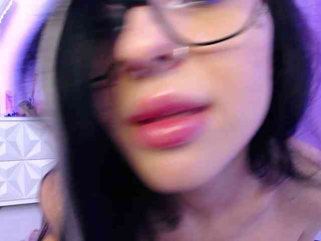 RavenFoxy webcam