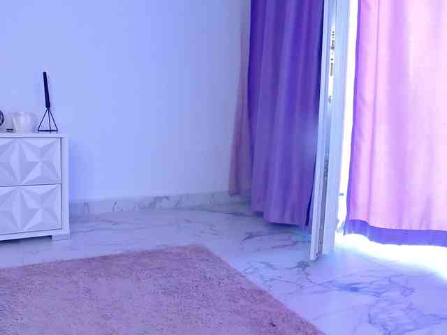 RavenFoxy webcam