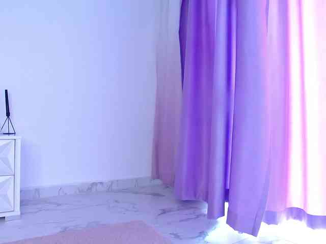RavenFoxy webcam
