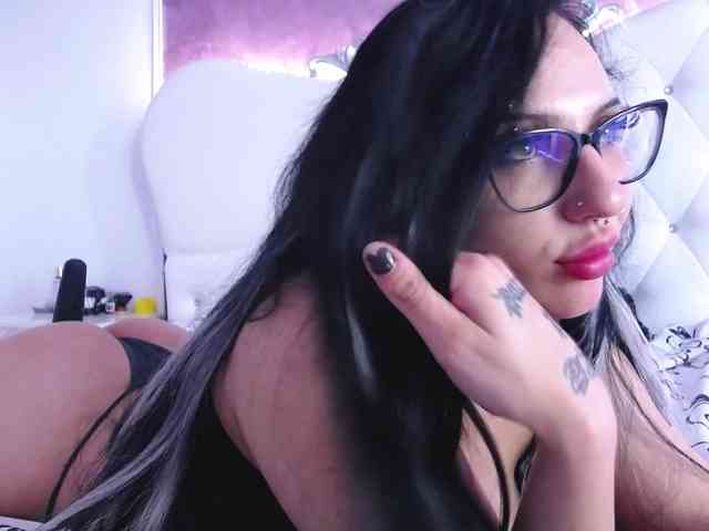 RavenFoxy webcam