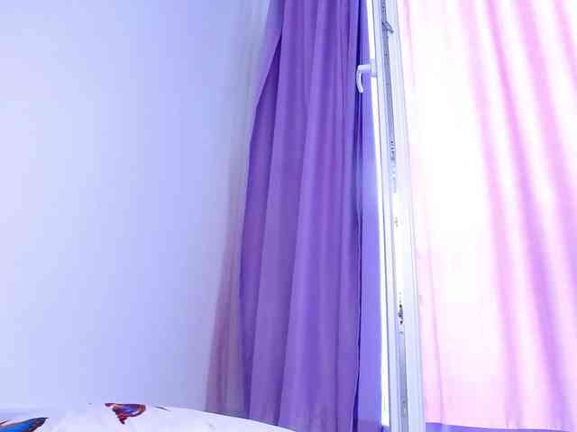 RavenFoxy webcam